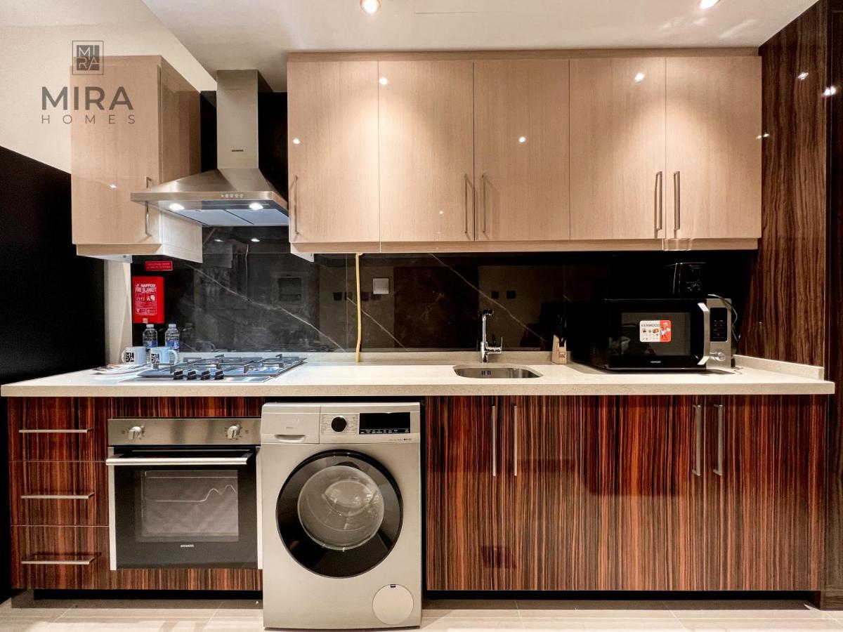 Mira Holiday Homes - Lovely Studio With Burj Khalifa View Dubai Exterior photo